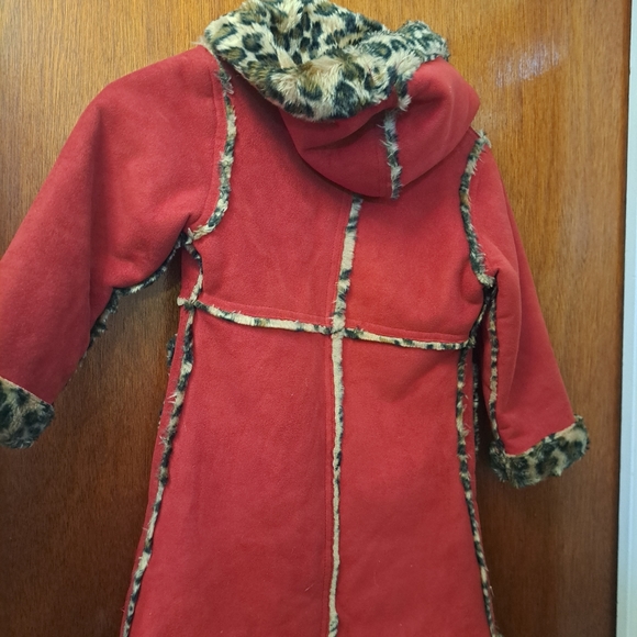 Sz 4 children's place red and cheetah coat. - Picture 4 of 9